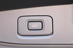 2023 Isuzu MU-X LS-T