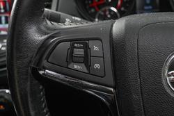 2022 Toyota Hilux SR
