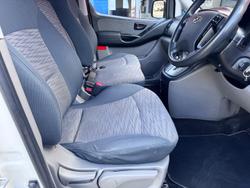 2017 Hyundai iLoad TQ3-V Series II MY18 Creamy White