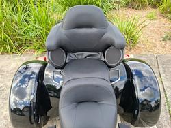 2025 HARLEY-DAVIDSON FLHTCUTG TRI GLIDE U/CLC 114