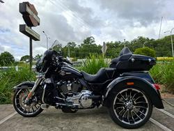 2025 HARLEY-DAVIDSON FLHTCUTG TRI GLIDE U/CLC 114