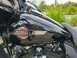 2025 HARLEY-DAVIDSON FLHTCUTG TRI GLIDE U/CLC 114
