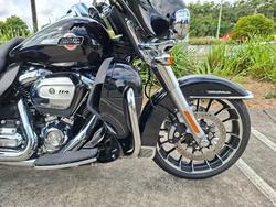 2025 HARLEY-DAVIDSON FLHTCUTG TRI GLIDE U/CLC 114
