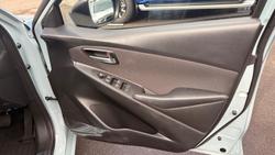 2026 Mazda 2 G15 Evolve