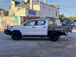 2019 Toyota Hilux SR