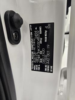 2019 Toyota Camry Ascent Sport ASV70R Glacier White