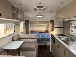 2014 New Age Caravans Manta Ray Mr19e