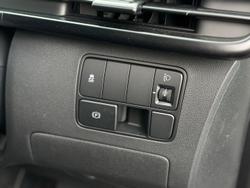 2026 Hyundai STARIA LOAD