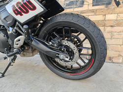 2026 TRIUMPH TRACKER 400 ROAD SILVER