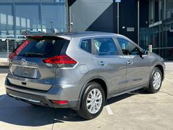 2017 Nissan X-TRAIL ST