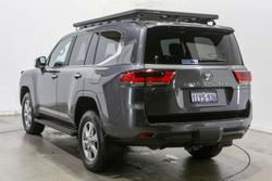 2025 Toyota Landcruiser Sahara