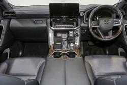2025 Toyota Landcruiser Sahara