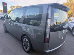 2022 Hyundai STARIA