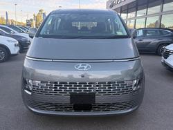 2022 Hyundai STARIA