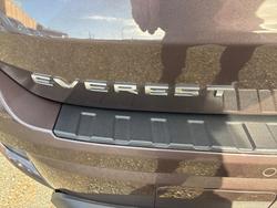 2023 Ford Everest Platinum