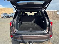2023 Ford Everest Platinum