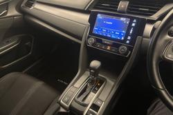 2018 Honda Civic VTi-S