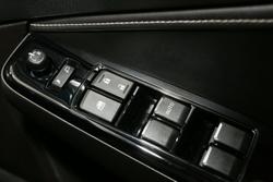 2023 Isuzu MU-X LS-T