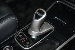2017 Mitsubishi Outlander PHEV Exceed