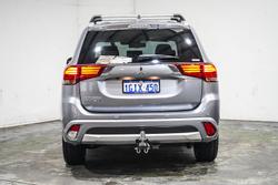 2017 Mitsubishi Outlander PHEV Exceed