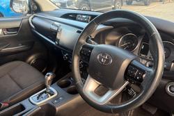 2021 Toyota Hilux SR
