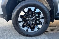 2026 Toyota Hilux SR5 48V