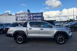 2026 Toyota Hilux SR5 48V