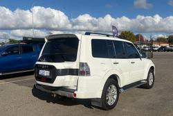 2016 Mitsubishi Pajero GLX