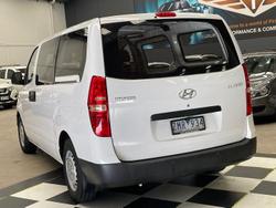 2013 Hyundai iLoad TQ2-V MY13 Creamy White