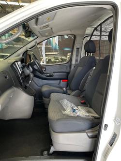 2013 Hyundai iLoad TQ2-V MY13 Creamy White