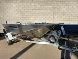 2026 QUINTREX F390 Outback Explorer