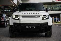 2025 Land Rover Defender 110 D350 X-Dynamic SE