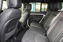2025 Land Rover Defender 110 D350 X-Dynamic SE