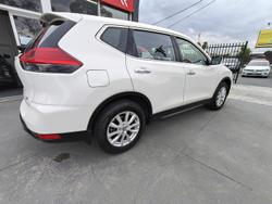 2017 Nissan X-TRAIL ST