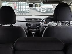2017 Nissan X-TRAIL ST