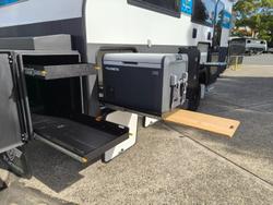 2025 JB Caravans Gator Hybrid