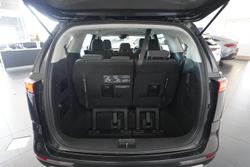 2024 Kia Carnival S