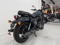 2026 Royal Enfield SHOTGUN 650 grey