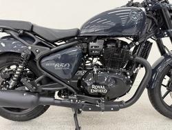 2026 Royal Enfield SHOTGUN 650 grey