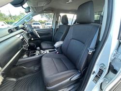 2022 Toyota Hilux SR