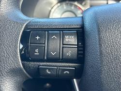 2022 Toyota Hilux SR