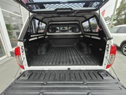 2020 Nissan Navara ST
