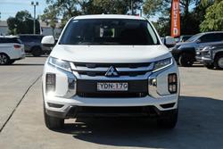 2023 Mitsubishi ASX ES