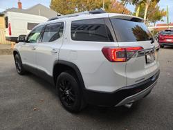 2018 Holden Acadia