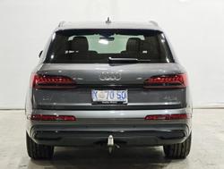 2022 Audi Q7 45 TDI