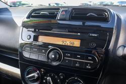 2016 Mitsubishi Mirage ES