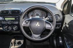 2016 Mitsubishi Mirage ES