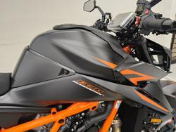 2026 Ktm 1390 SUPER DUKE R EVO Black