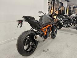 2026 Ktm 1390 SUPER DUKE R EVO Black