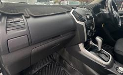 2016 Isuzu D-MAX LS-M